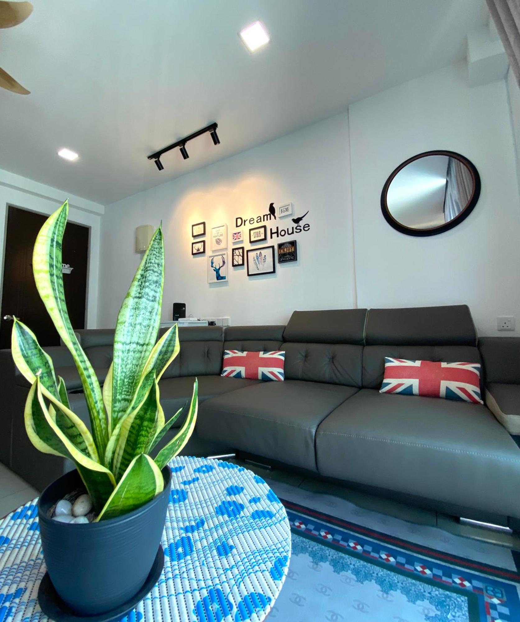 Modern Design Meru Casa Kayangan