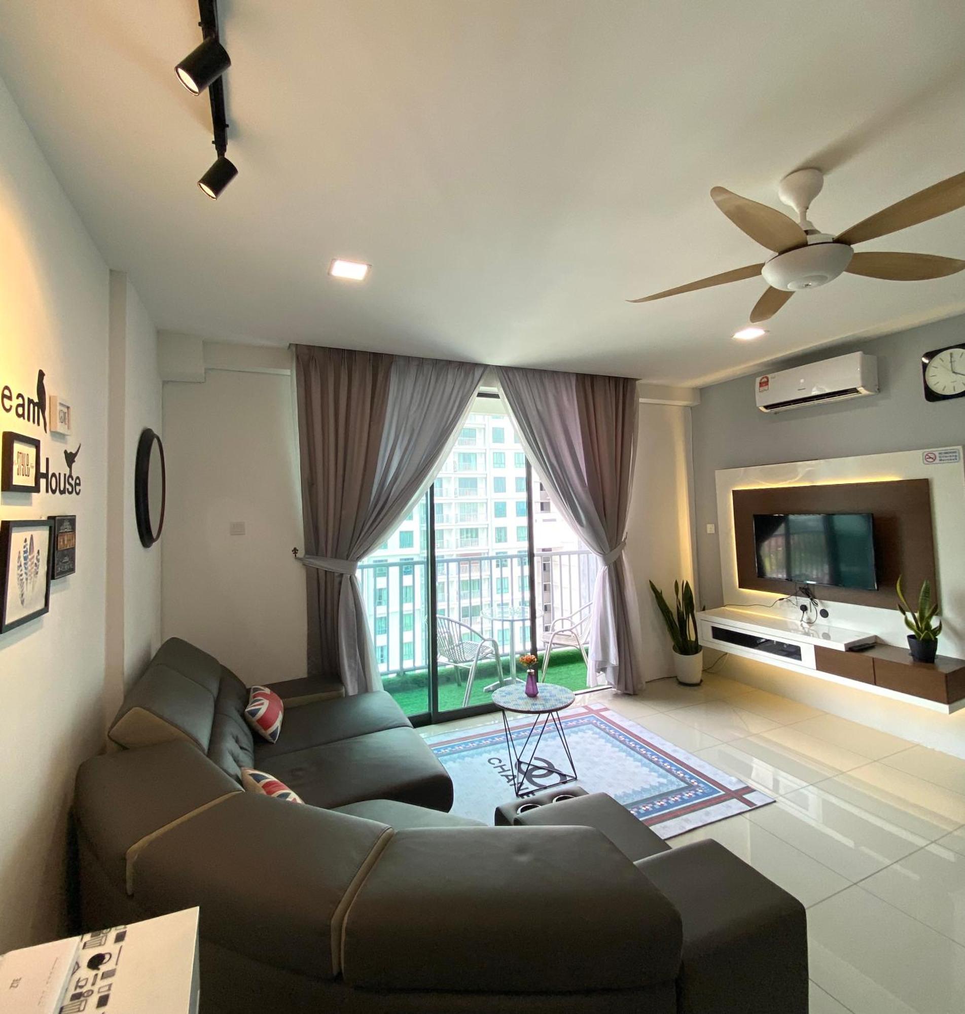 Modern Design Meru Casa Kayangan * Ipoh